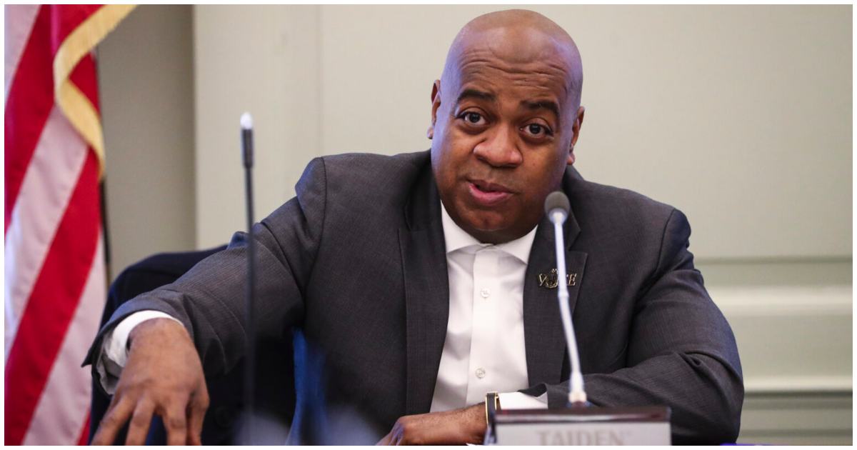 নিউ জার্সির নিউয়ার্কের মেয়র রাস বারাকা। ছবি: নিউ জার্সি মনিটর