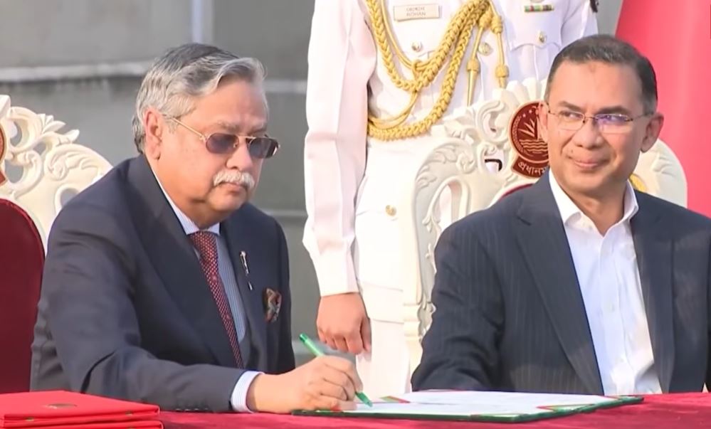 অসুস্থতার কারণে রাষ্ট্রপতি সাহাবুদ্দিনের পদত্যাগ, ভারপ্রাপ্ত রাষ্ট্রপতি হাফিজ উদ্দিন আহমদ