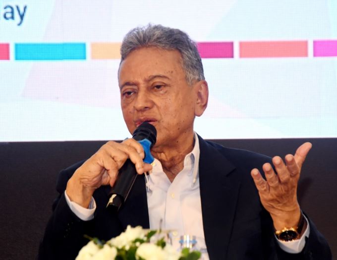 অর্থ ও পরিকল্পনা মন্ত্রী আমির খসরু মাহমুদ চৌধুরী। ছবি: বাসস